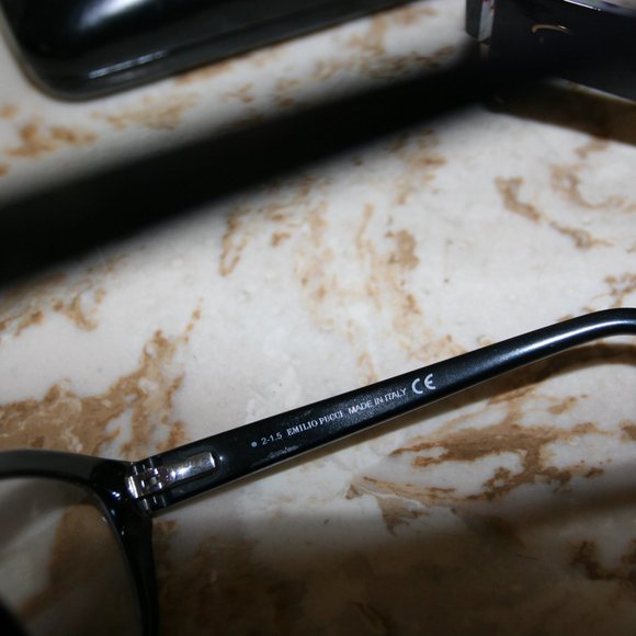 BUNDLE: Two pairs designer glasses, Emilio Pucci and Oscar de la Renta - Picture 3 of 3